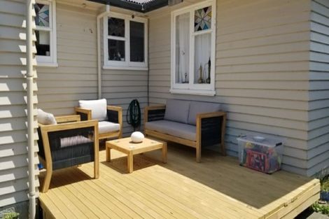 Photo of property in 43 August Street, Stokes Valley, Lower Hutt, 5019