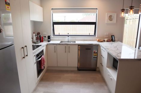 Photo of property in 1/22 Grove Road, Addington, Christchurch, 8024