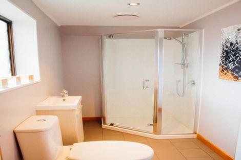 Photo of property in 36a Colwill Road, Massey, Auckland, 0614