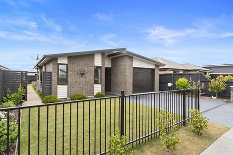 Photo of property in 14 Hodgkinson Road, Pegasus, 7612