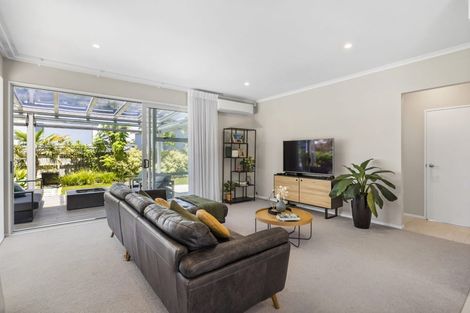 Photo of property in 23 Kukuwai Avenue, Red Beach, 0932