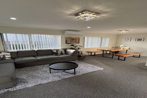 Photo of property in 2/19 Oratu Place, Manurewa, Auckland, 2102