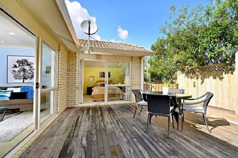 Photo of property in 3/10 Ridge Road, Howick, Auckland, 2014