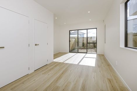 Photo of property in 40 Paetai Lane, Te Atatu Peninsula, 0610