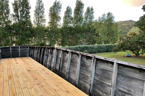 Photo of property in 110 Te Henga Road, Waitakere, Henderson, 0781