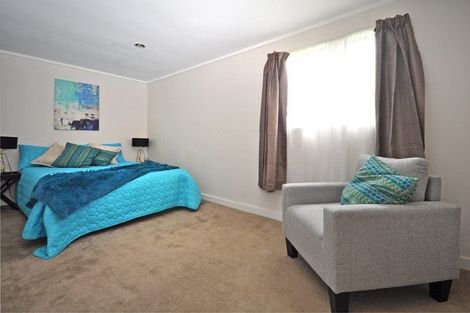 Photo of property in 22 Ronald Place, Manurewa, Auckland, 2102