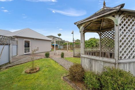 Photo of property in 6 Aotea Street, Welbourn, New Plymouth, 4312