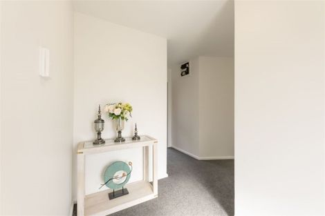 Photo of property in 6 Gladson Avenue, Sockburn, Christchurch, 8042