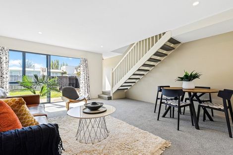 Photo of property in 2/66 Clare Road, St Albans, Christchurch, 8014