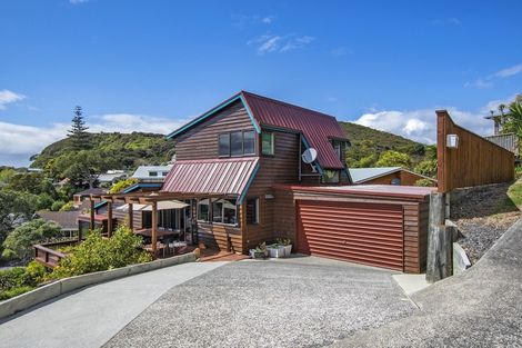 Photo of property in 25 Tapeka Road, Russell, 0202