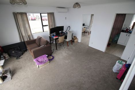 Photo of property in 43a Sunhaven Drive, Newlands, Wellington, 6037