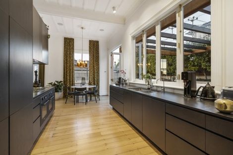 Photo of property in 24 Kenyon Avenue, Mount Eden, Auckland, 1024