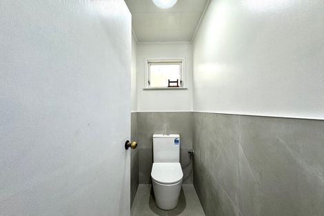 Photo of property in 158 Pigeon Mountain Road, Half Moon Bay, Auckland, 2012