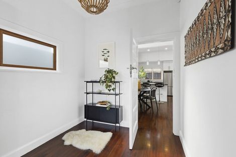 Photo of property in 25 Salek Street, Kilbirnie, Wellington, 6022