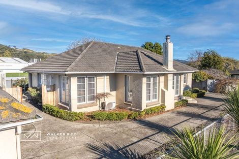 Photo of property in 15 Raukawa Grove, Trentham, Upper Hutt, 5018