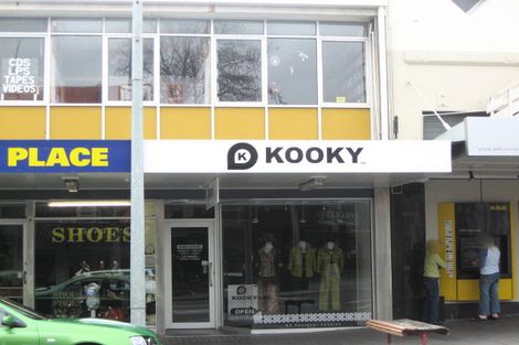 Photo of property in 341/4 Devon Street West, New Plymouth, 4310