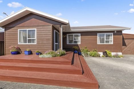 Photo of property in 2/19 Godley Street, Waterloo, Lower Hutt, 5011