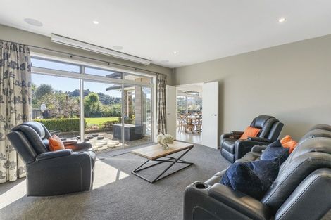 Photo of property in 35 Polo Lane, Whitford, Manurewa, 2576