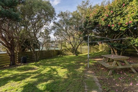 Photo of property in 54 Mark Avenue, Paparangi, Wellington, 6037