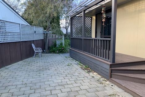 Photo of property in 10 Robert Grove, Paraparaumu, 5032