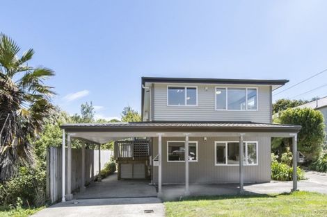 Photo of property in 1/19 Ranui Terrace, Tawa, Wellington, 5028