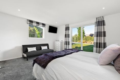 Photo of property in 24 Marshall Avenue, Lake Hayes, Queenstown, 9371