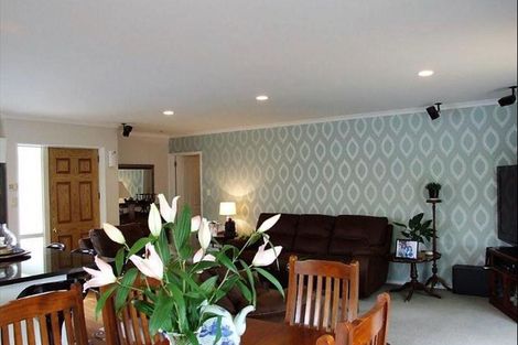 Photo of property in 55a Kelvin Road, Papakura, 2110