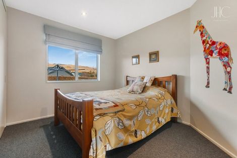 Photo of property in 18 Pisa Moorings Road, Mount Pisa, Cromwell, 9383