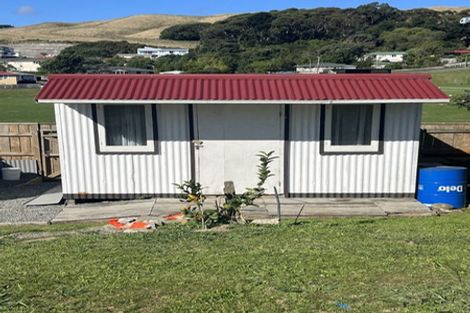 Photo of property in 114 Driver Crescent, Cannons Creek, Porirua, 5024