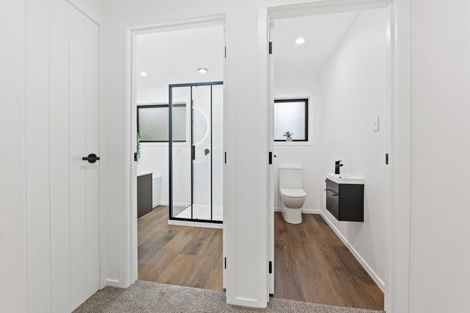 Photo of property in 11 Marina Grove, Frankleigh Park, New Plymouth, 4310