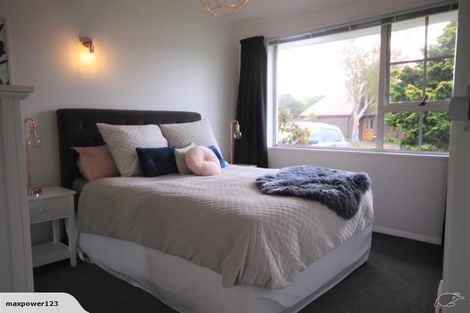 Photo of property in 92 Trafalgar Street, Waterloo, Lower Hutt, 5011