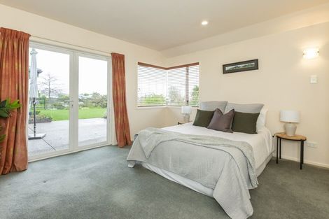 Photo of property in 12 Fairview Place, Havelock North, 4130