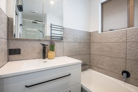 Photo of property in 76 Eskdale Road, Papakowhai, Porirua, 5024