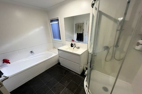 Photo of property in 5 Ladeira Place, Fitzroy, Hamilton, 3206