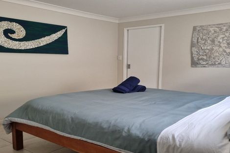 Photo of property in 32 The Terrace, Waihi Beach, 3611