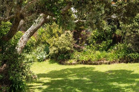 Photo of property in 118 Seaforth Road, Waihi Beach, 3611