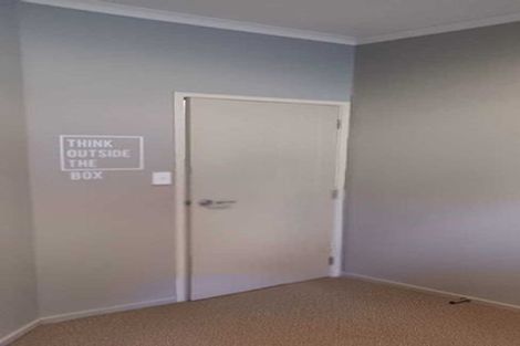 Photo of property in 24 Delta Mews Place, Clive, 4102