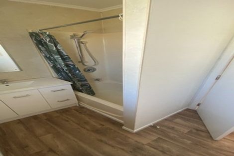 Photo of property in 105 Oxford Street, Lansdowne, Masterton, 5810