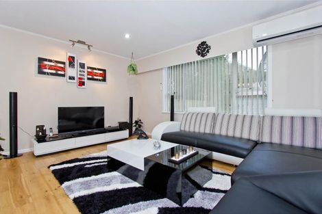 Photo of property in 119 Bolton Street, Blockhouse Bay, Auckland, 0600