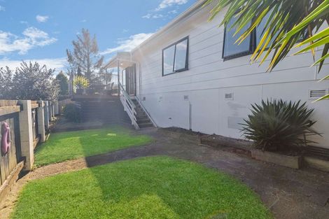 Photo of property in 97a Waitaha Road, Welcome Bay, Tauranga, 3112