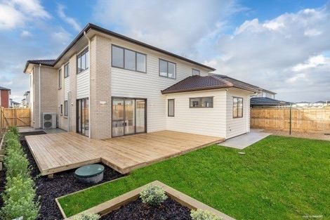 Photo of property in 10 Hinoki Way, Flat Bush, Auckland, 2019