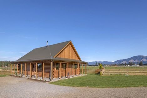 Photo of property in 89 Riverside Road, Okuku, Rangiora, 7473