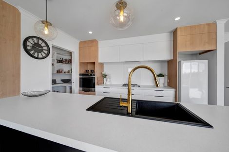 Photo of property in 71 Cyrus Street, Whalers Gate, New Plymouth, 4310