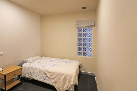 Photo of property in Atrium Towers, 2e/154 The Terrace, Wellington Central, Wellington, 6011