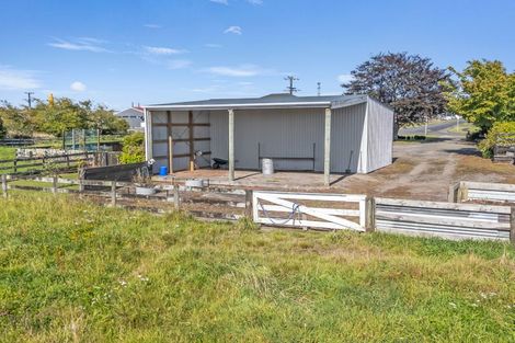 Photo of property in 122 Cordelia Street, Stratford, 4332