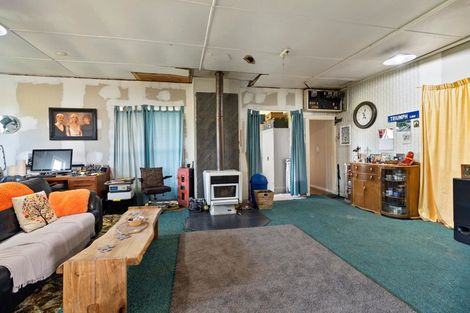 Photo of property in 1779 Eltham Road, Riverlea, Hawera, 4679