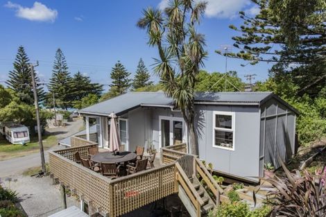 Photo of property in 42 Moody Street, Gore Bay, Cheviot, 7383