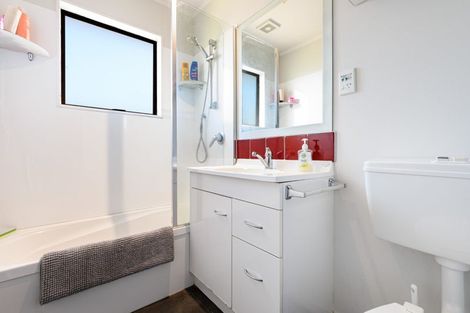 Photo of property in 74b Hartford Avenue, Papamoa Beach, Papamoa, 3118