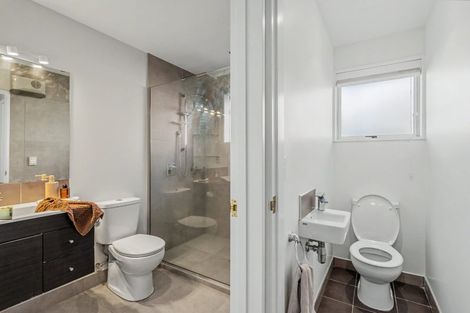 Photo of property in 2/16 Peverel Street, Riccarton, Christchurch, 8011