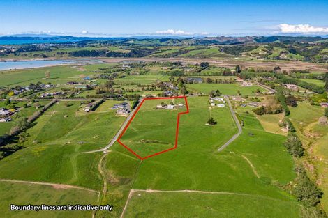 Photo of property in 250 Clifton Road, Whitford, 2571